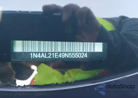 2009 Nissan Altima 2.5 S из США, поврежденный, VIN 1N4AL21E49N555024